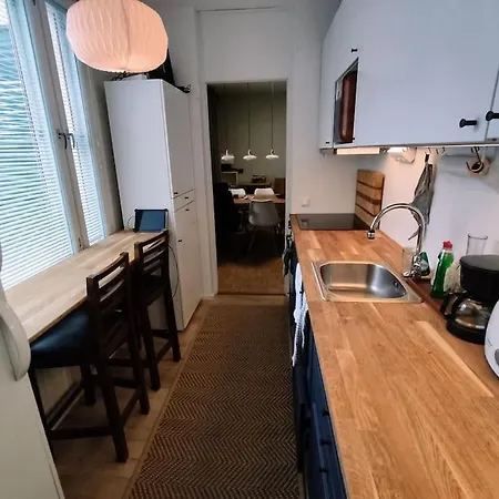 Cosy Big 2 Kitchen Bathtub Parking Big Tv Huoneisto *