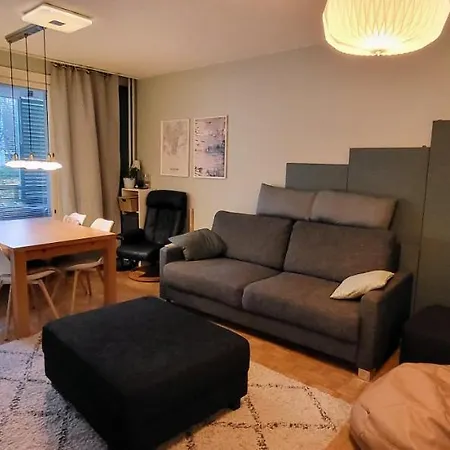 Lägenhet Cosy Big 2 Kitchen Bathtub Parking Big Tv