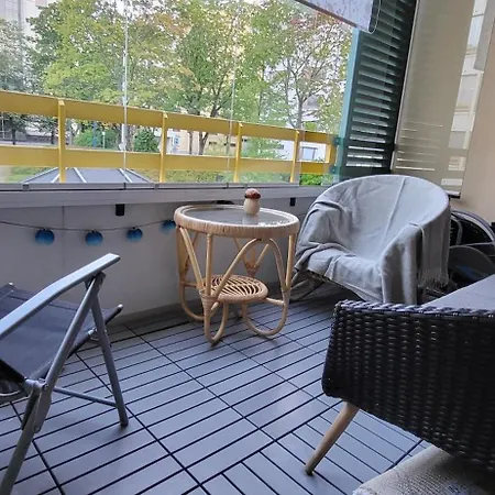 Cosy Big 2 Kitchen Bathtub Parking Big Tv Appartement