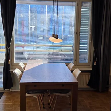 Cosy Big 2 Kitchen Bathtub Parking Big Tv * Helsinki